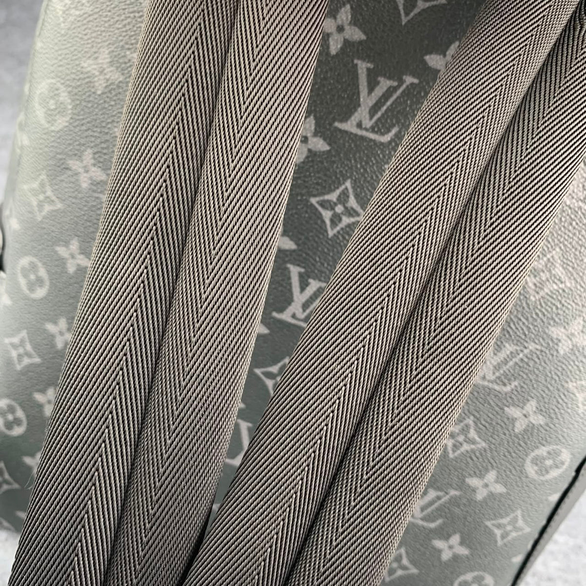 LV Discovery Backpack PM Bag