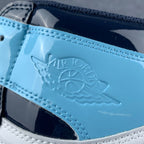 Wmns Air Jordan 1 Retro High OG 'Blue Chill'