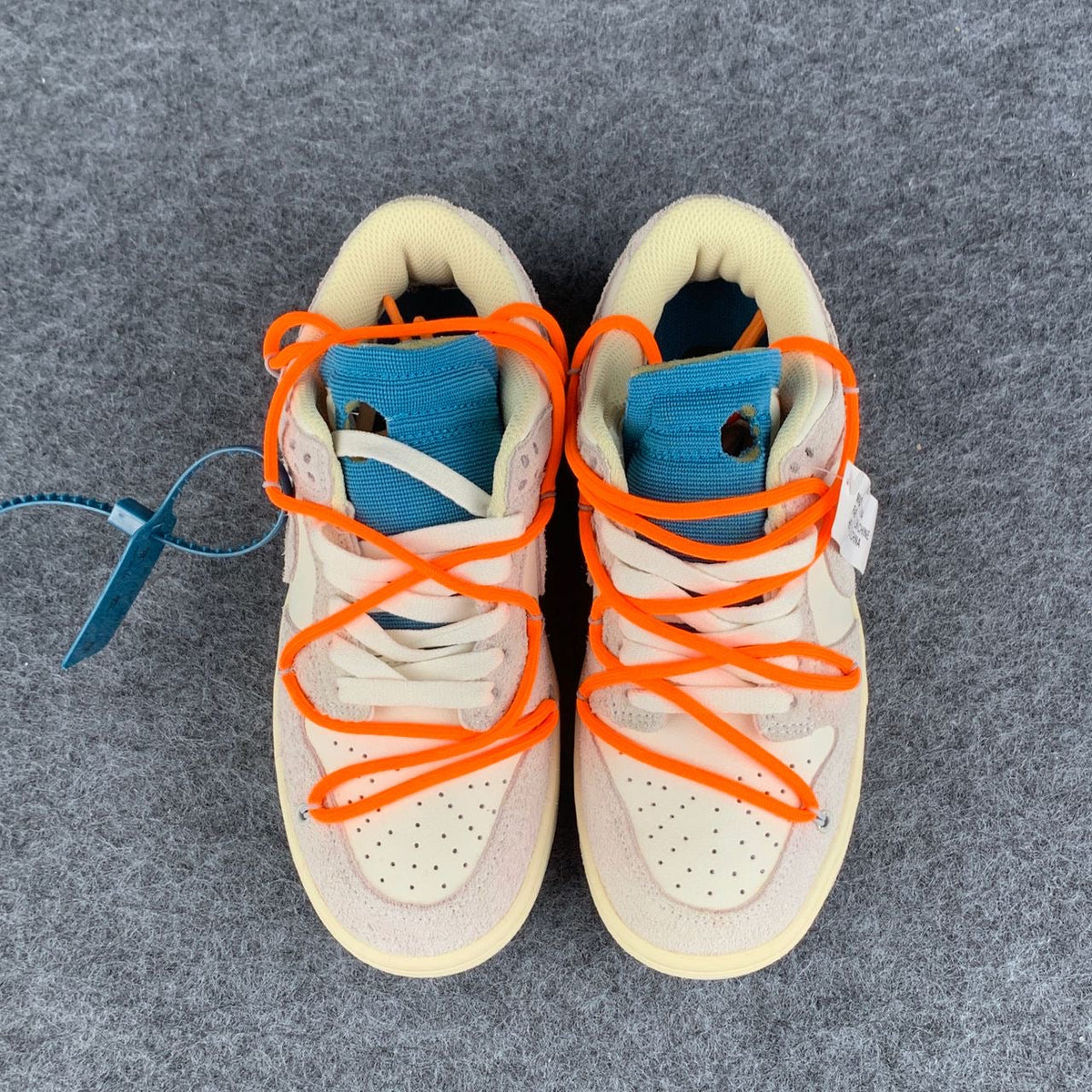 Off-White x Dunk Low 'Lot 19 of 50'