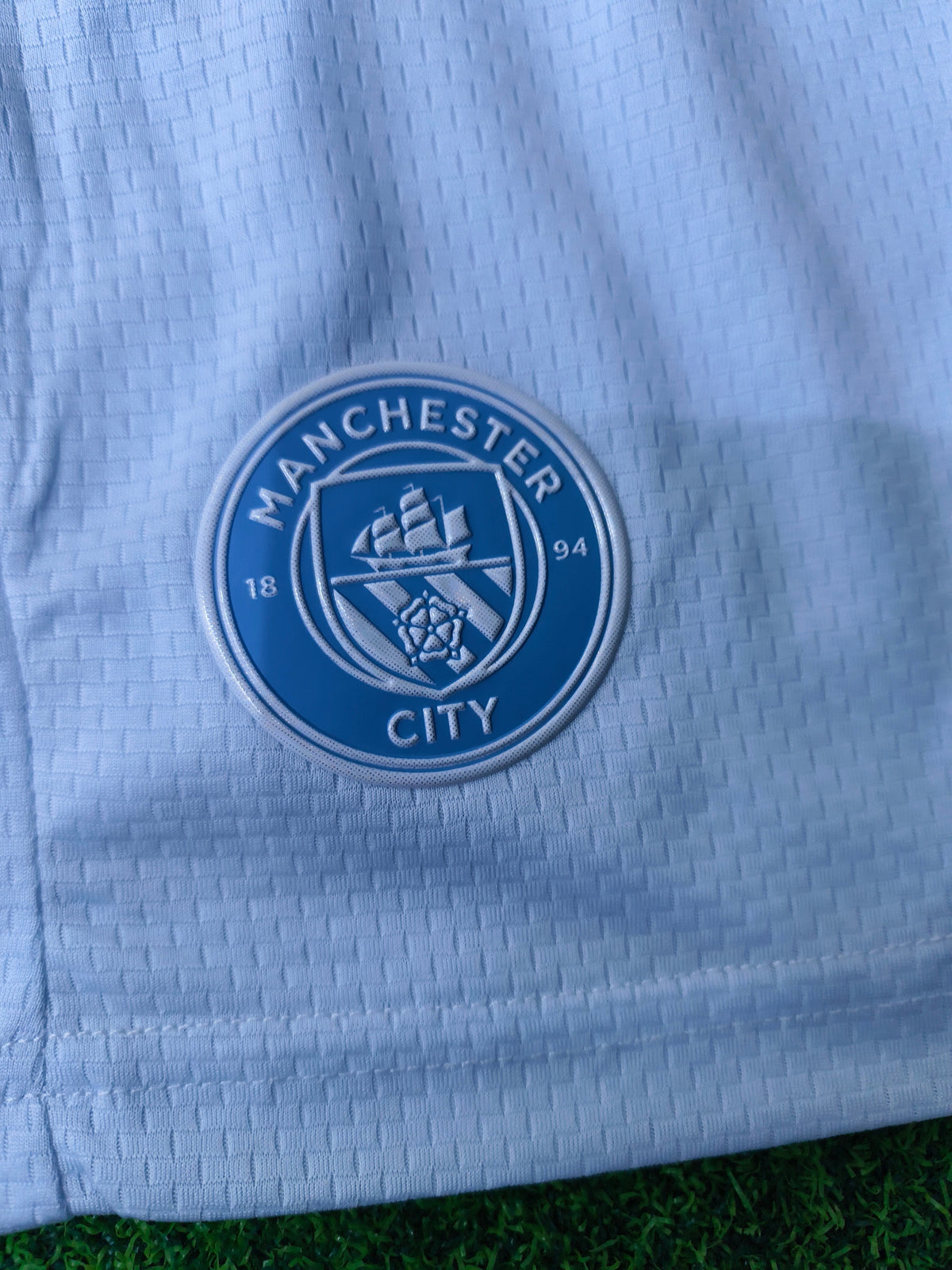 Manchester City KIDS Short Sleeve Home Kit 2026-2027  (Please put your preferred number and name in the order note)
