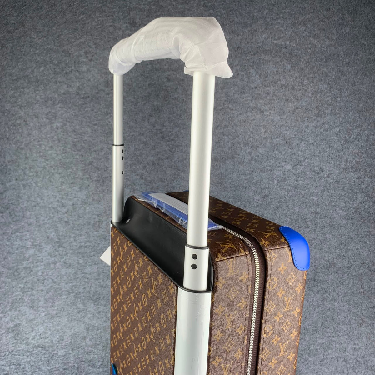 LV Horizon 55 ‘Monogram Macassar Blue’