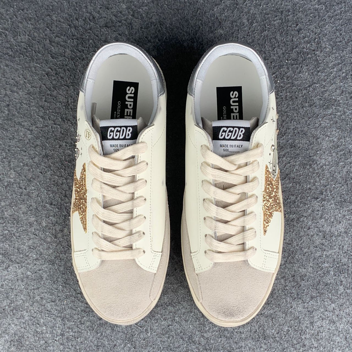 GOLDEN GOOSE Wmns Superstar Stay Golden Star Girl Sneaker