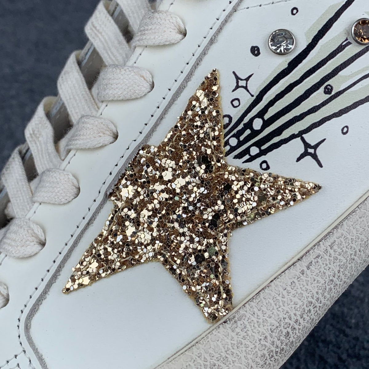GOLDEN GOOSE Wmns Superstar Stay Golden Star Girl Sneaker