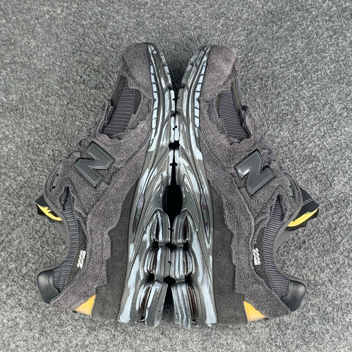 2002R 'Protection Pack - Phantom'