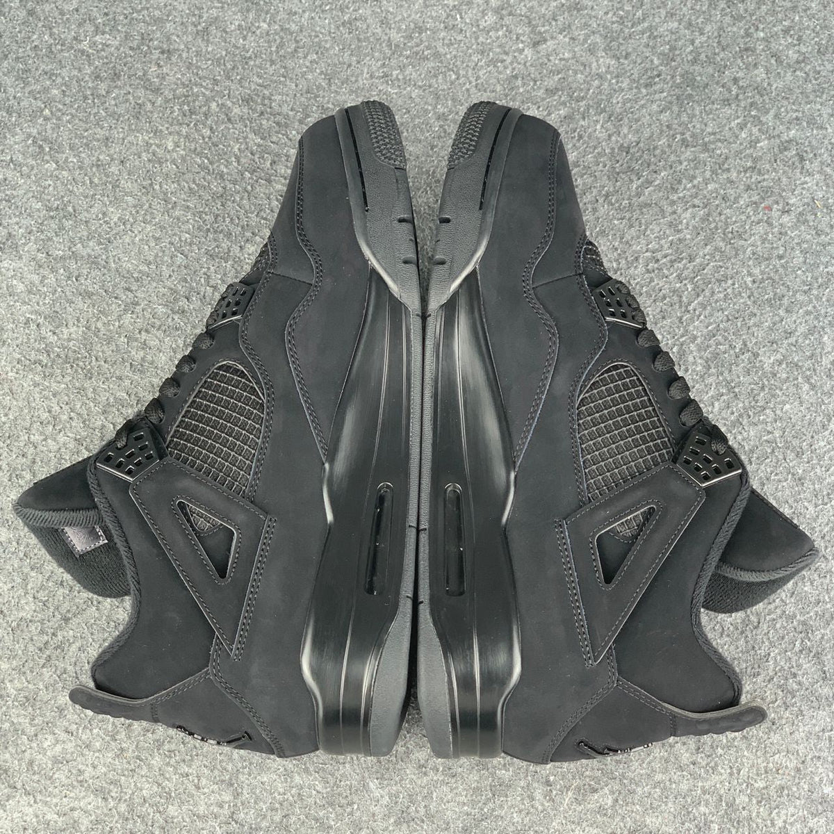 Jordan 4 Retro Black Cat (2020)