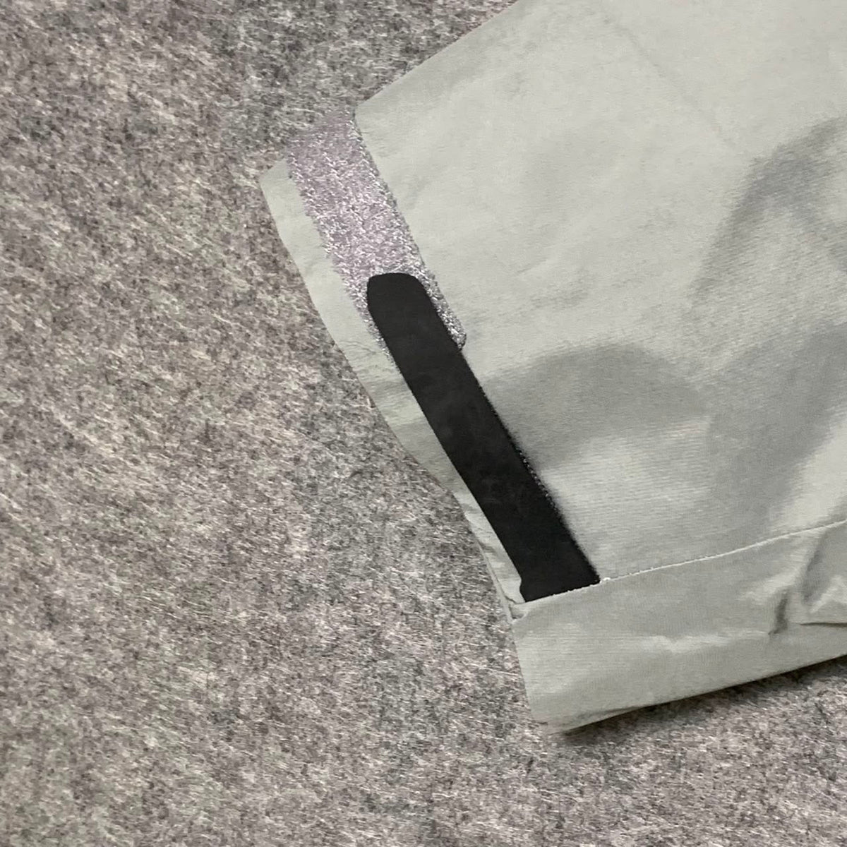 Arc'teryx Men's Beta Jacket 'Light Gray'