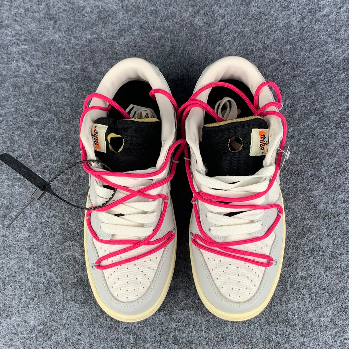 Off-White x Dunk Low 'Lot 30 of 50'