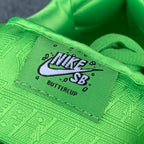 The Powerpuff Girls x Dunk Low Pro SB QS 'Buttercup'
