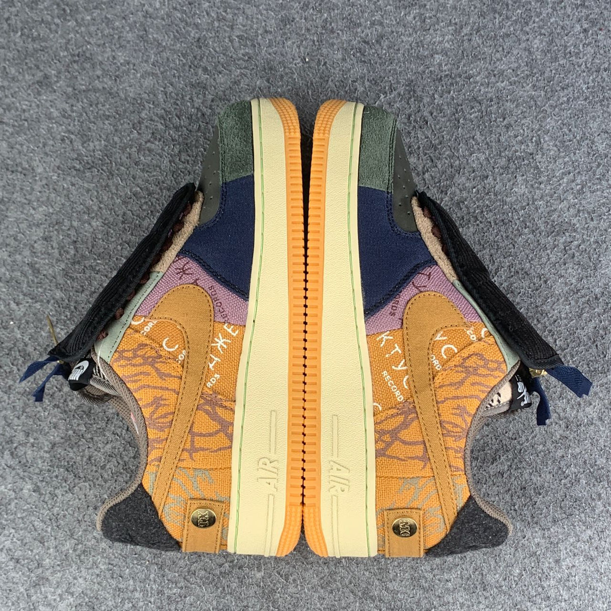 Travis Scott x Air Force 1 Low 'Cactus Jack'
