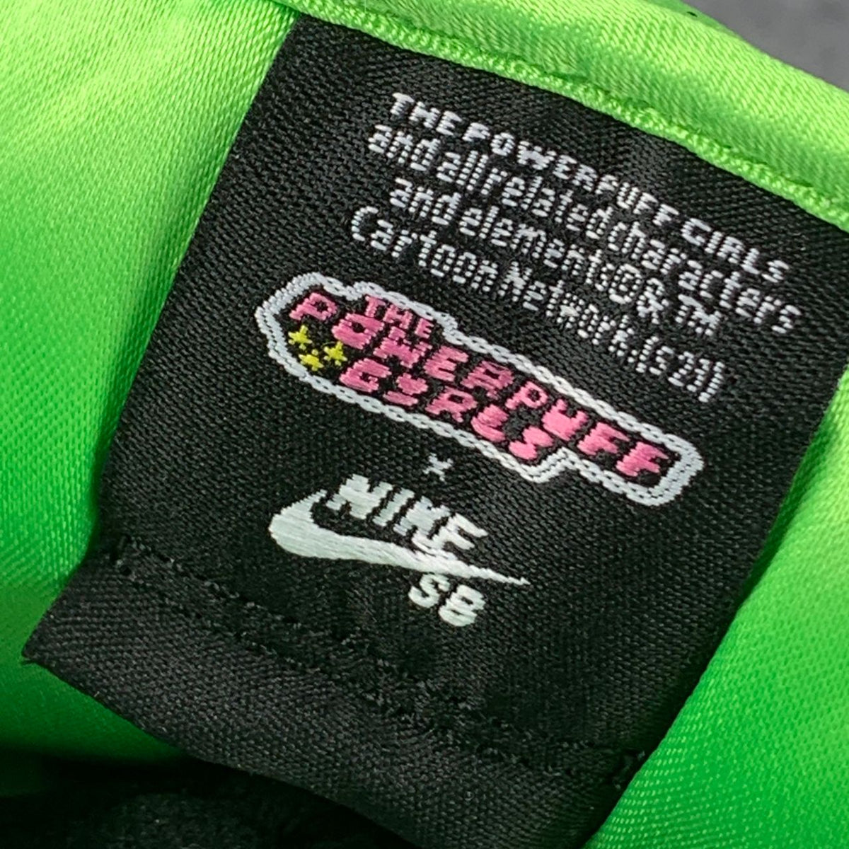 The Powerpuff Girls x Dunk Low Pro SB QS 'Buttercup'