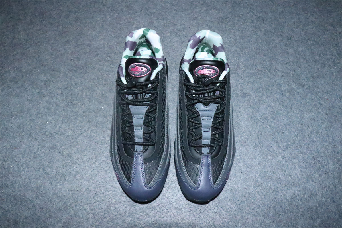 Corteiz x Nike Air Max 95 SP 'Rules the World - Pink Beam'