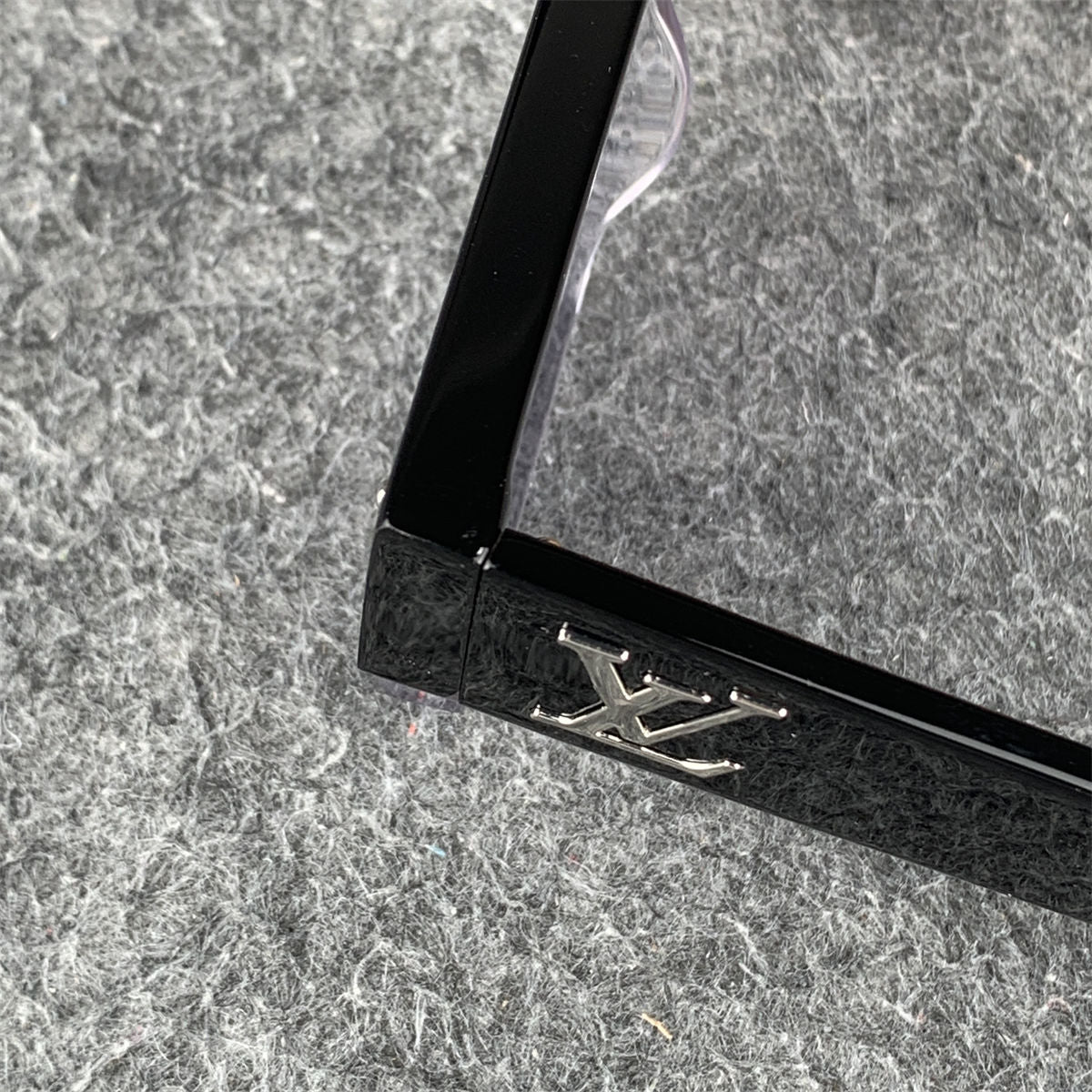 LV Cyclone Sunglasses Gradient 'Black'