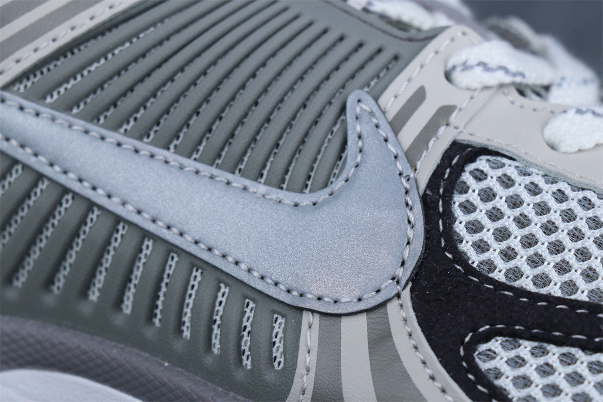 Nike Air Zoom Vomero 5 'Light Iron Ore'