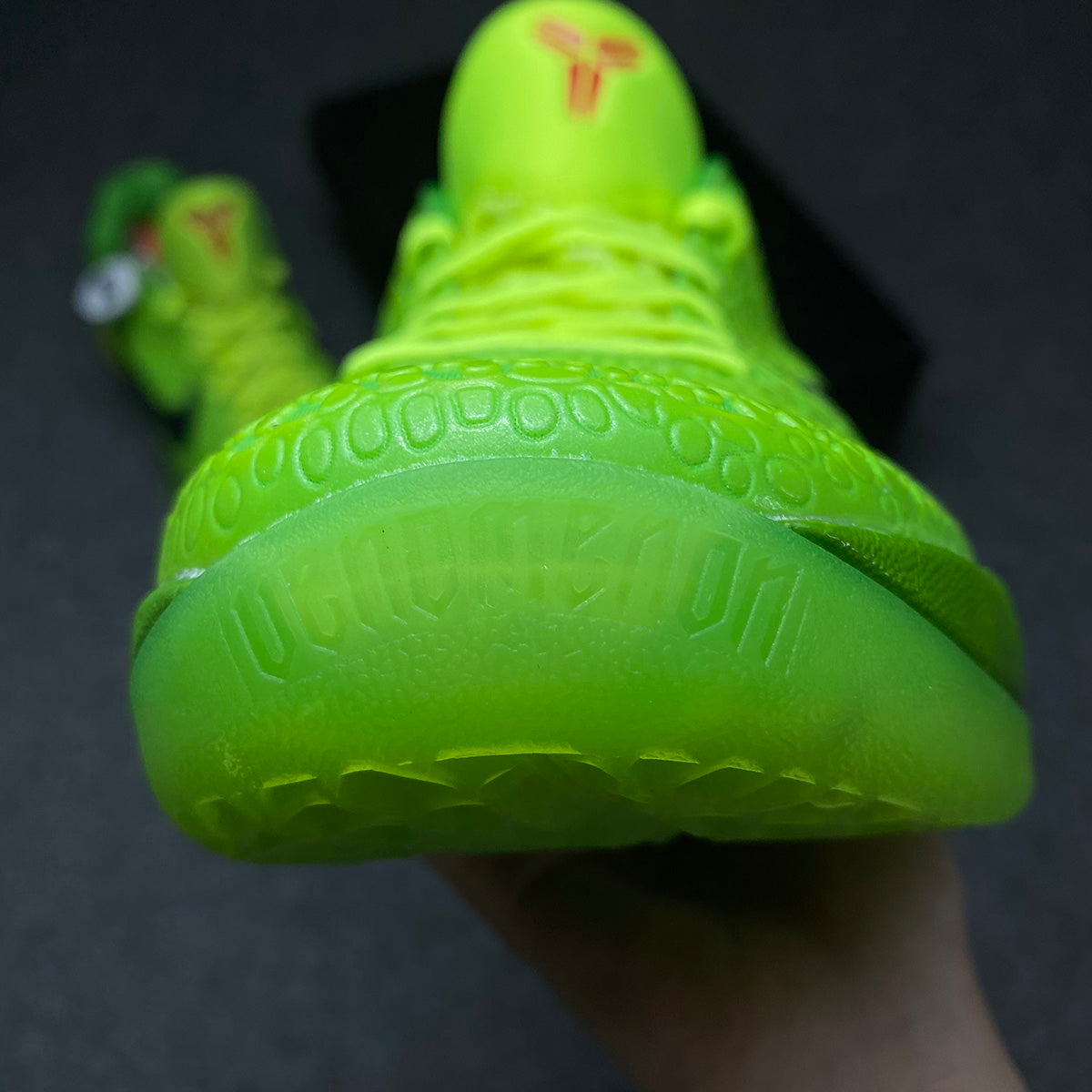 Nike Zoom Kobe 6 Protro 'Grinch' 2020
