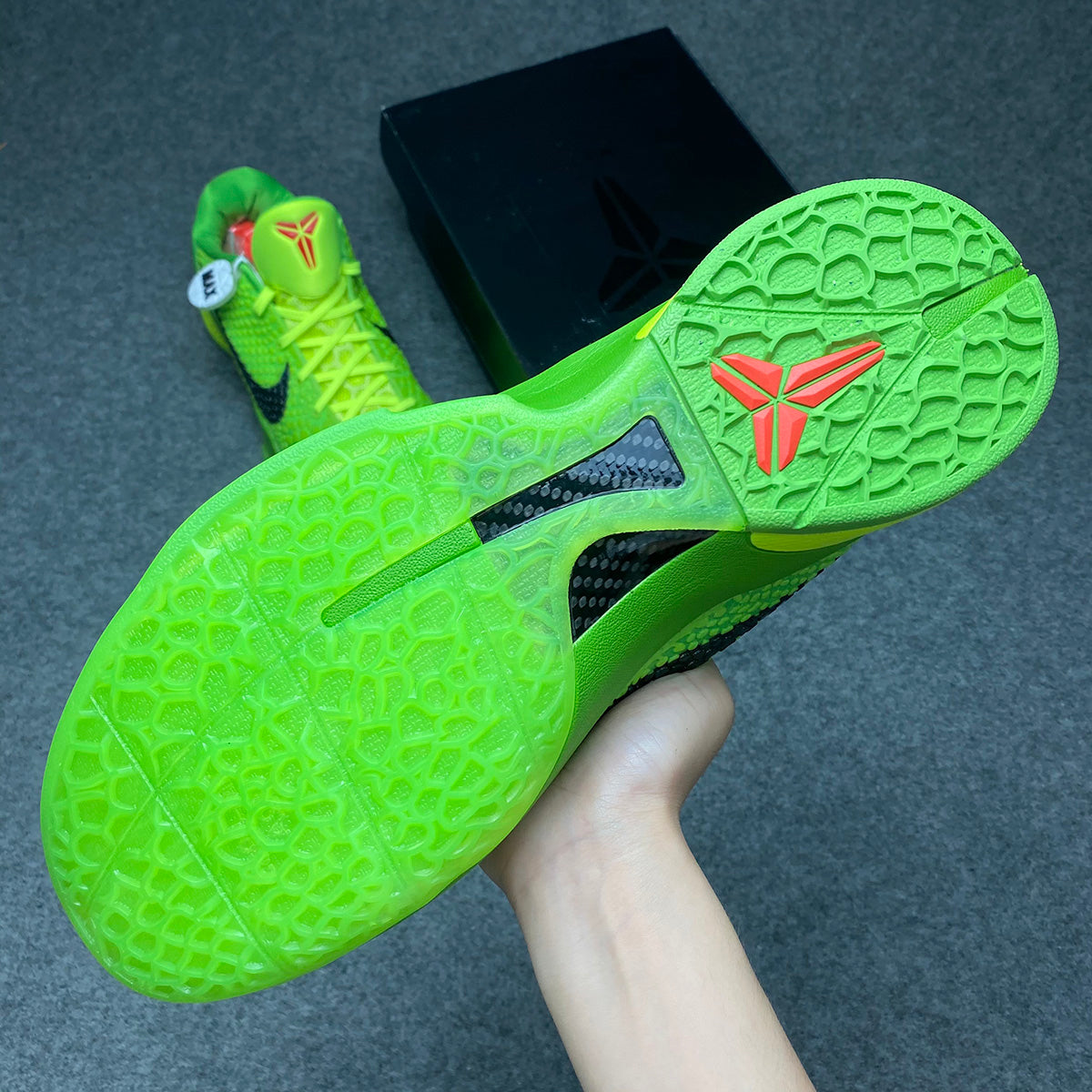 Nike Zoom Kobe 6 Protro 'Grinch' 2020