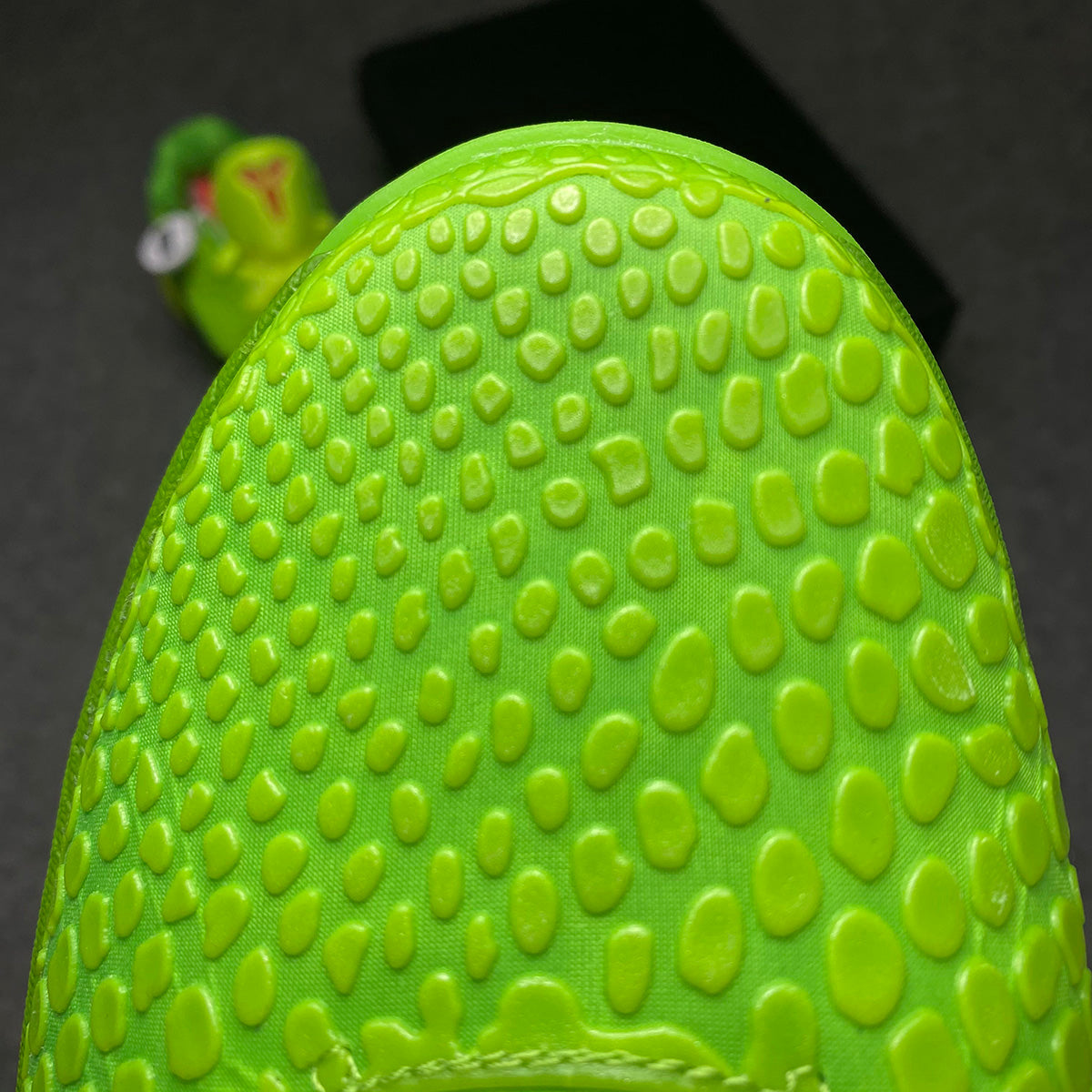 Nike Zoom Kobe 6 Protro 'Grinch' 2020