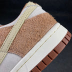 Dunk Low Premium 'Medium Curry'