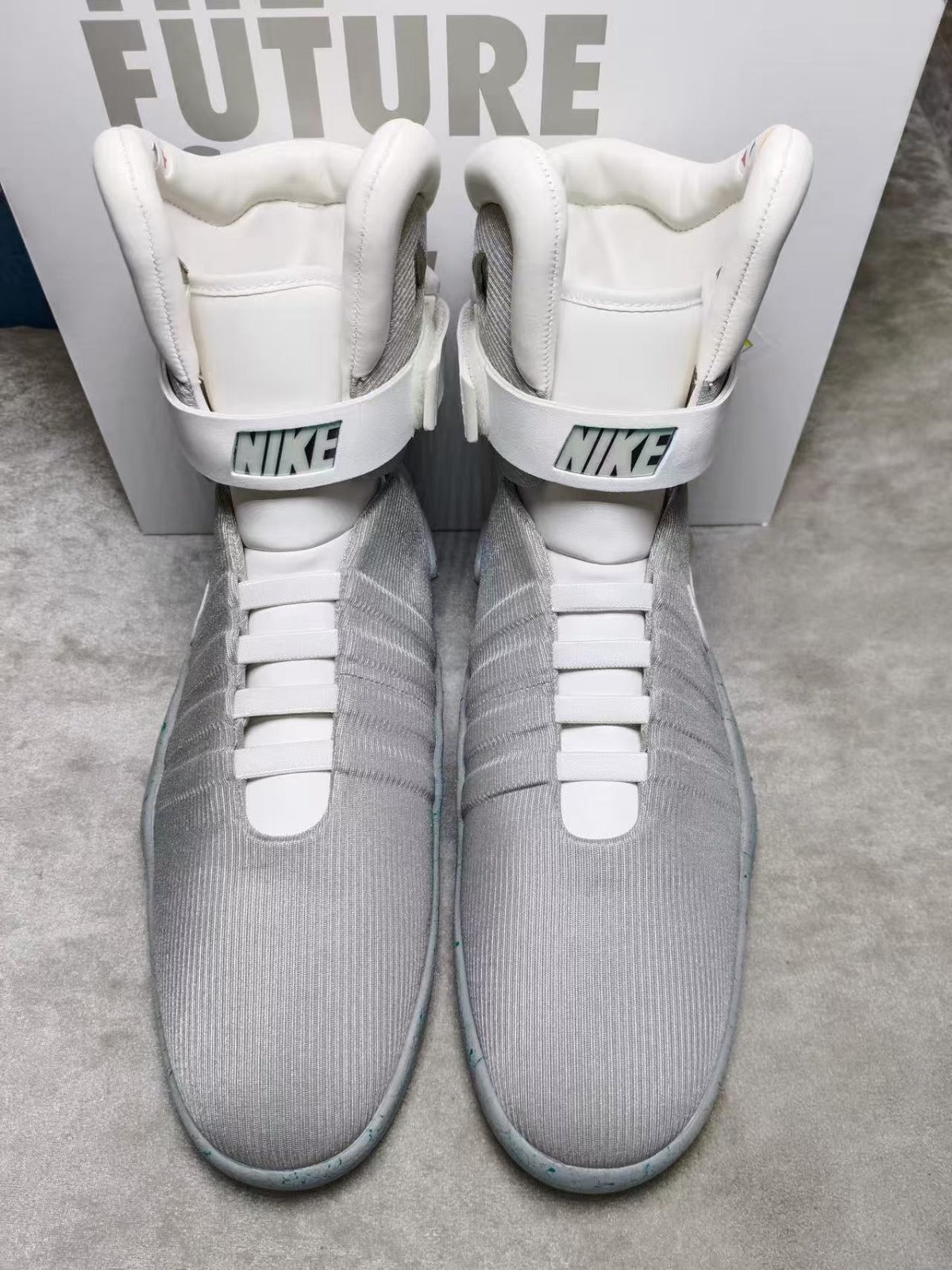 Nike Mag 'Back To The Future' (2016)