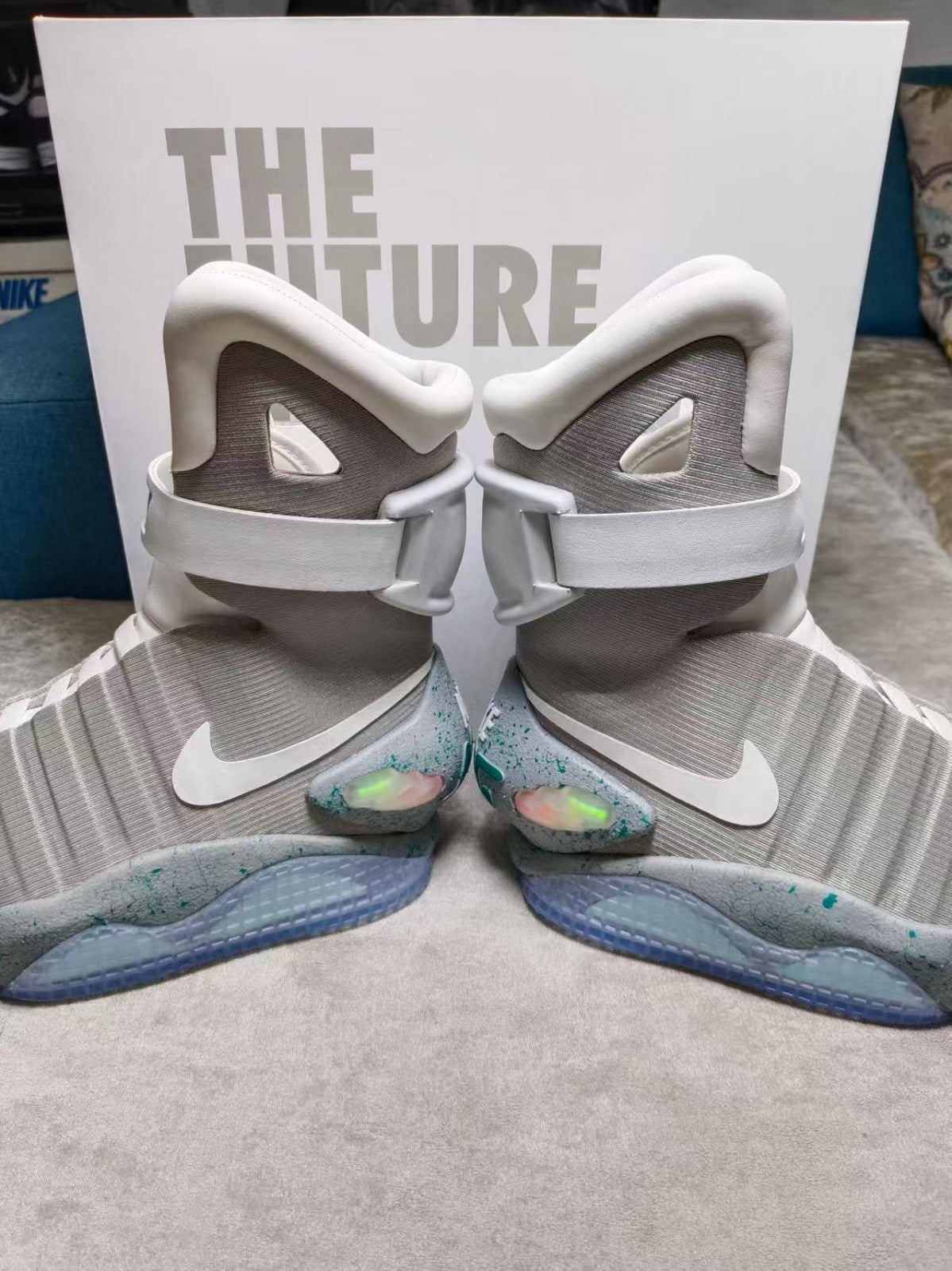 Nike Mag 'Back To The Future' (2016)