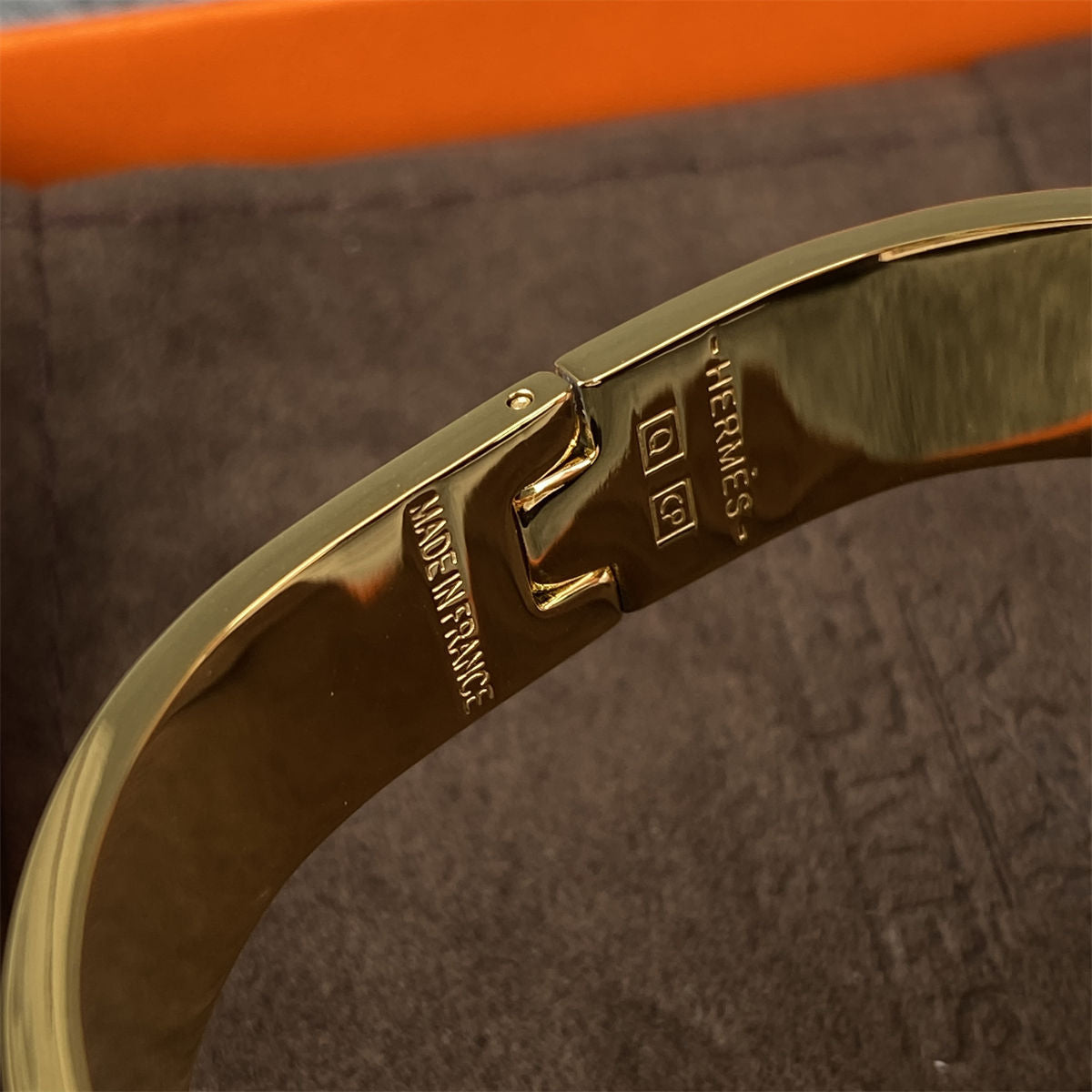 Narrow Clic Clac H Bracelet – Gold-Tone & Orange Enamel
